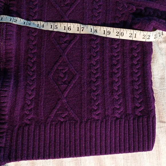 Vintage St. John Purple Cable Knit Cropped Cardigan Size Large - Picture 5 of 9